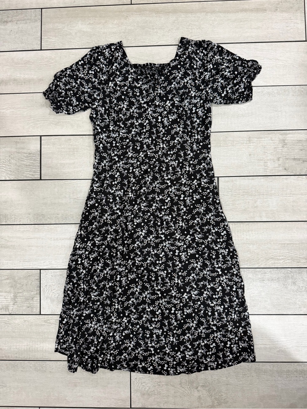 Old Navy Black Floral Puff-Sleeve Midi Dress